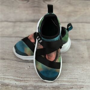 Adidas tie dye size 10 toddler